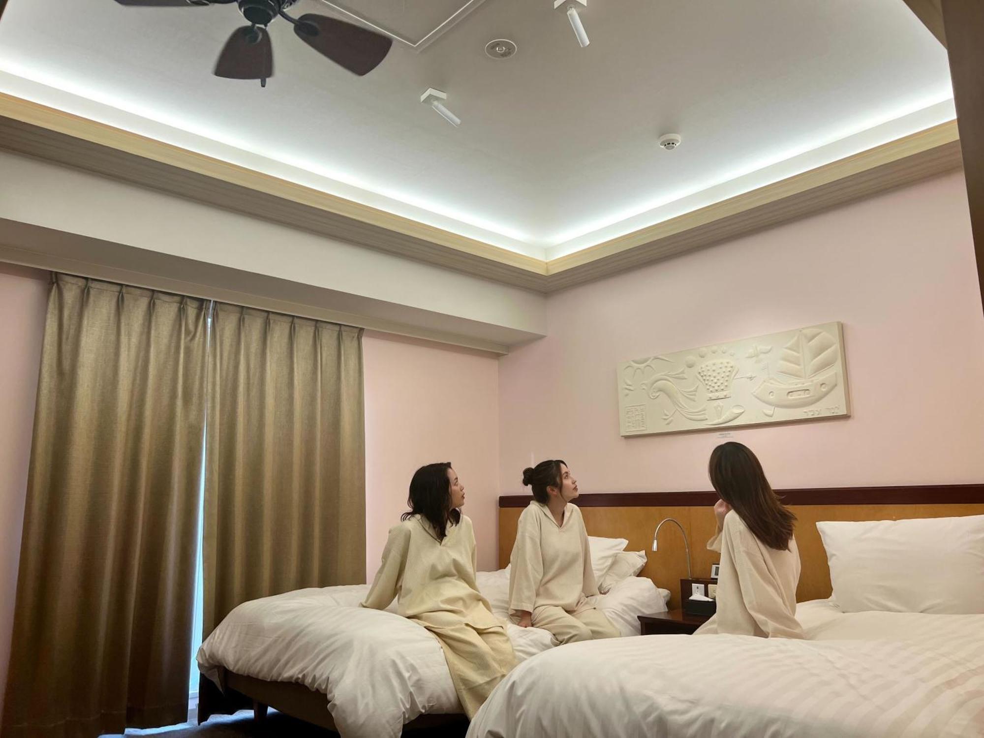 Hotel Palm Royal Kokusai Street