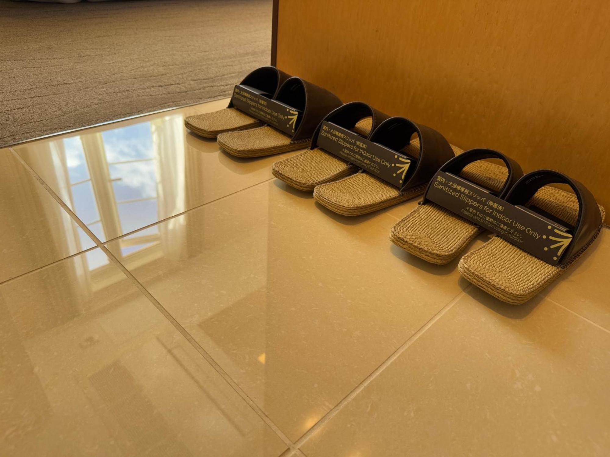 Palm Royal Kokusai Street 4*