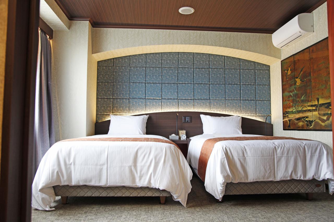Hotel Palm Royal Kokusai Street 4*